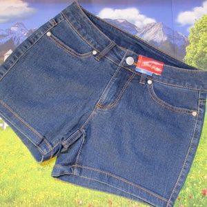FADED GLORY TEEN SIZE 4 DENIM SHORT NEW